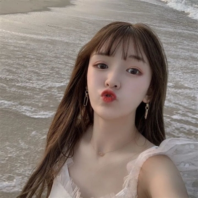 微信女生高冷优雅头像图片(共22张)