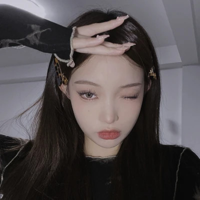 小众高级氛围感头像(共34张)