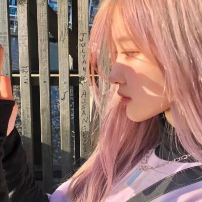 小众高级氛围感头像(共34张)