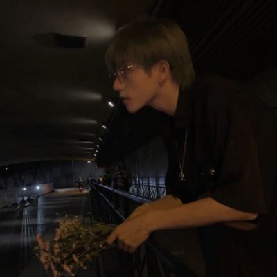 帅气清新的男生头像图片(精选18张)