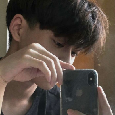 帅气清新的男生头像(精选20张)