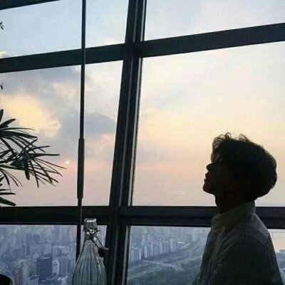 清新好看帅气的男生头像图片(20张)