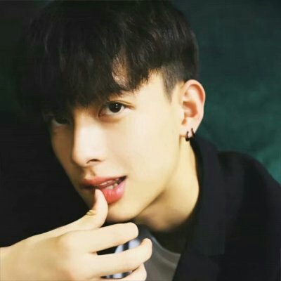 清新好看帅气的男生头像图片(20张)