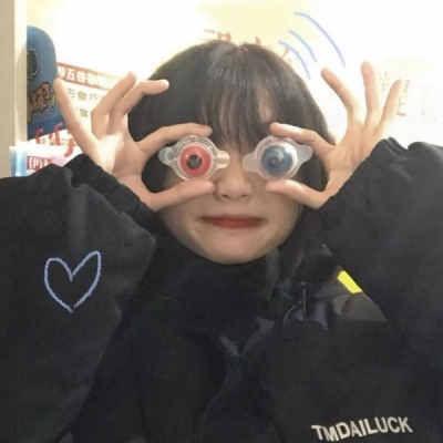 霸气可爱的图片女生头像(优选12张)