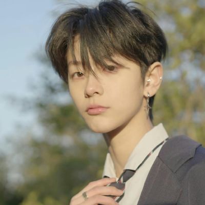 成熟大叔男人味十足微信头像(优选18张)