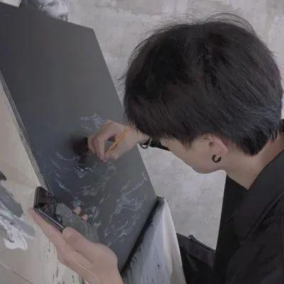 适合永久做男生头像的图片大全(18张)