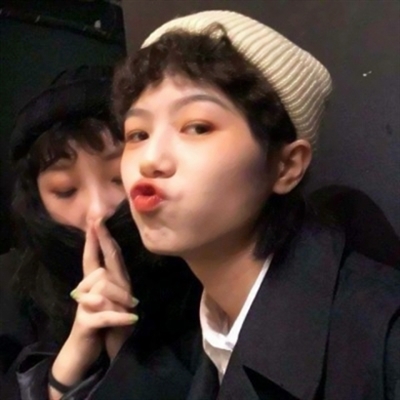 最新好看的网红女生头像大全图片(精选18张)