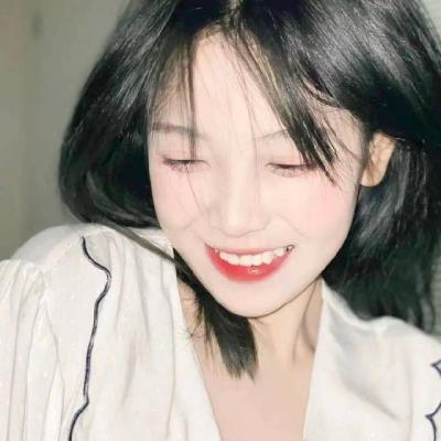 好看网红头像女生高清头像图片(共18张)