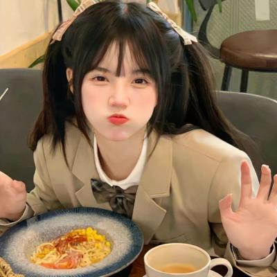 好看网红头像女生高清头像图片(共18张)