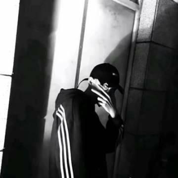 抖音里最深情迷人的男生头像图片大全(精选38张)