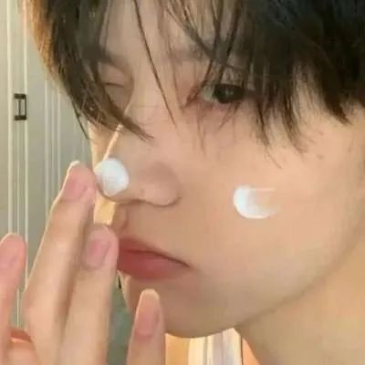 抖音上最火的男生头像图片(16张)