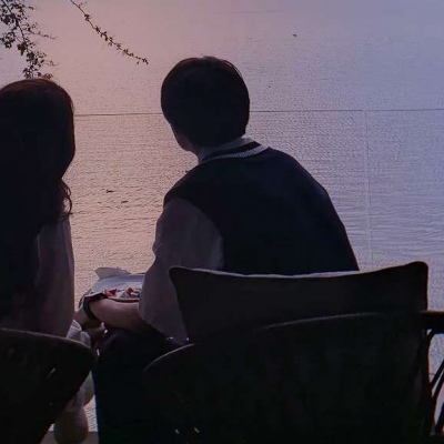 真人背影情头一男一女两张(16张)