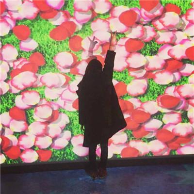 背影情侣头像一人一张(优选18张)