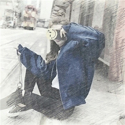 唯美好看的女生素描头像图片大全(精选16张)