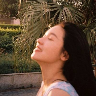 森系唯美意境女生头像(优选20张)
