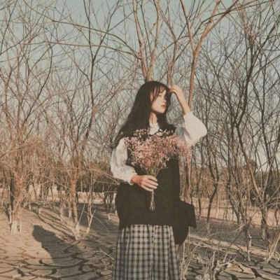 森系唯美意境女生头像(优选20张)
