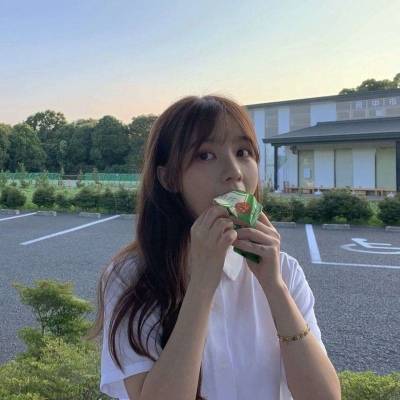 森系唯美意境女生头像(优选20张)