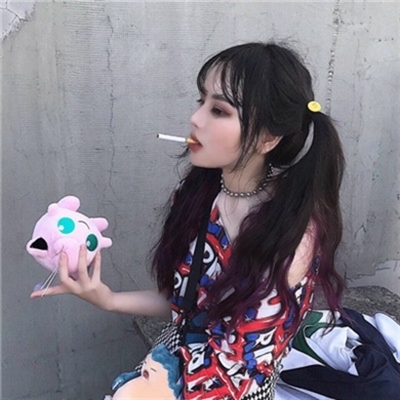 霸气高冷女孩头像图片大全(共24张)