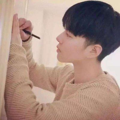 帅气伤感的男生侧脸头像图片大全(精选18张)