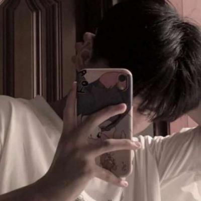 帅气伤感的男生侧脸头像图片大全(精选18张)