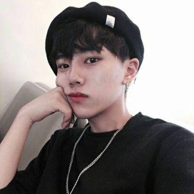 超拽帅哥男生头像图片大全(20张)