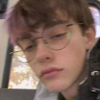 颓废男生欧美风格头像图片(共18张)