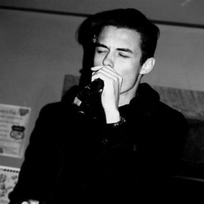 颓废男生欧美风格头像图片(共18张)