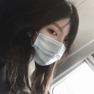 简约性冷淡小众女头像图片(优选16张)