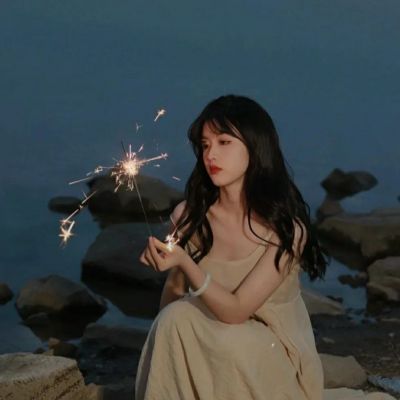 很甜很暖的情侣头像图片(优选16张)