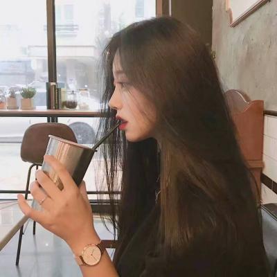 2023最好看的美女微信头像(18张)