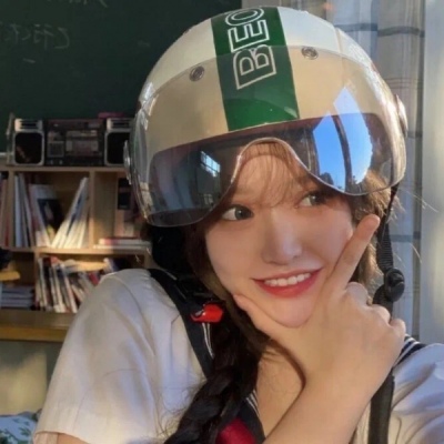 2023最好看的美女微信头像(18张)