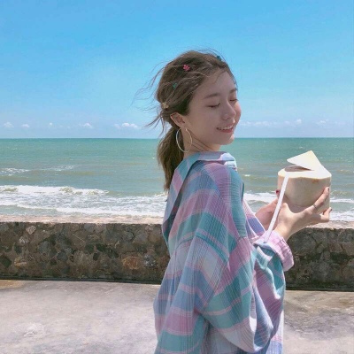 闺蜜头像可爱一人一张动漫图片(18张)