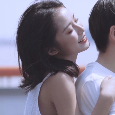 青春情侣头像一人一张(共16张)