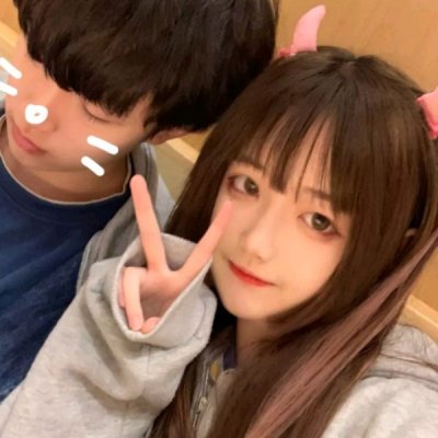 青春好看的情侣头像大全图片(共16张)