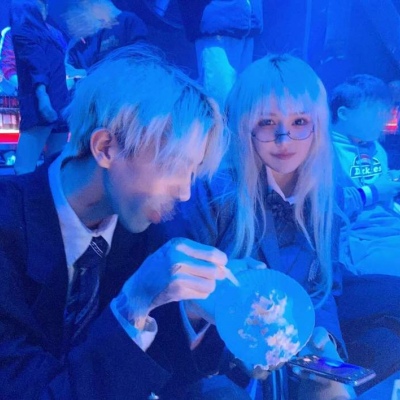 独一无二的情侣头像2023高清图片大全(共16张)