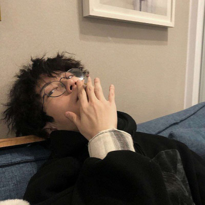 好看冷酷的男生头像(优选18张)