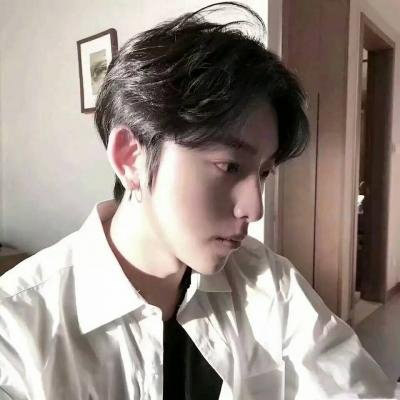 好看冷酷的男生头像(优选18张)