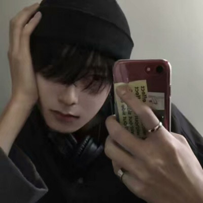 好看冷酷的男生头像(优选18张)