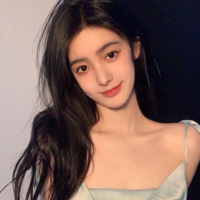 2023最火微博女生头像图片(精选18张)