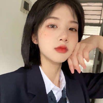 2023最火微博女生头像图片(精选18张)