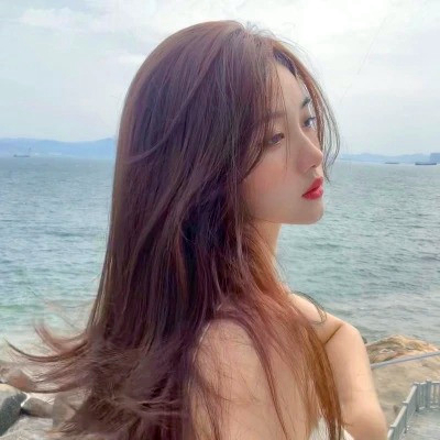 2023微信女生头像图片大全(共20张)