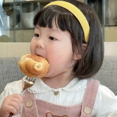 最近很火的小孩头像(精选18张)