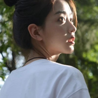 2023年最新微信女生头像(精选18张)