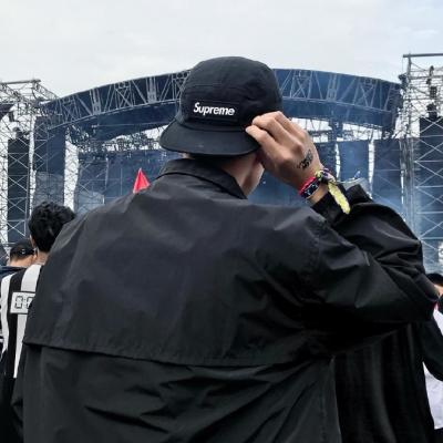 帅气超拽的男生qq头像图片(18张)