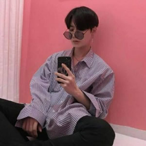 帅气超拽的男生qq头像图片(18张)