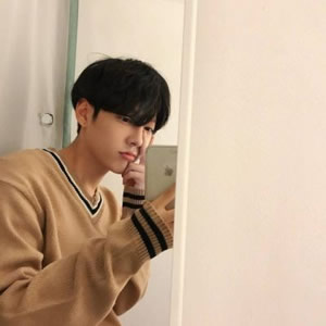 帅气超拽的男生qq头像图片(18张)