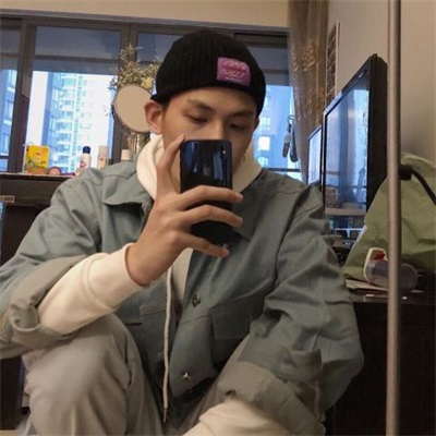 超级帅的超级拽的男生头像(优选32张)