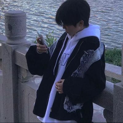 超级帅的超级拽的男生头像(优选32张)