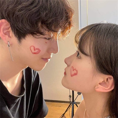 抖音很火的情头图片(精选18张)