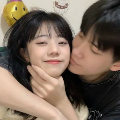 最近网上很火的情侣头像(精选18张)